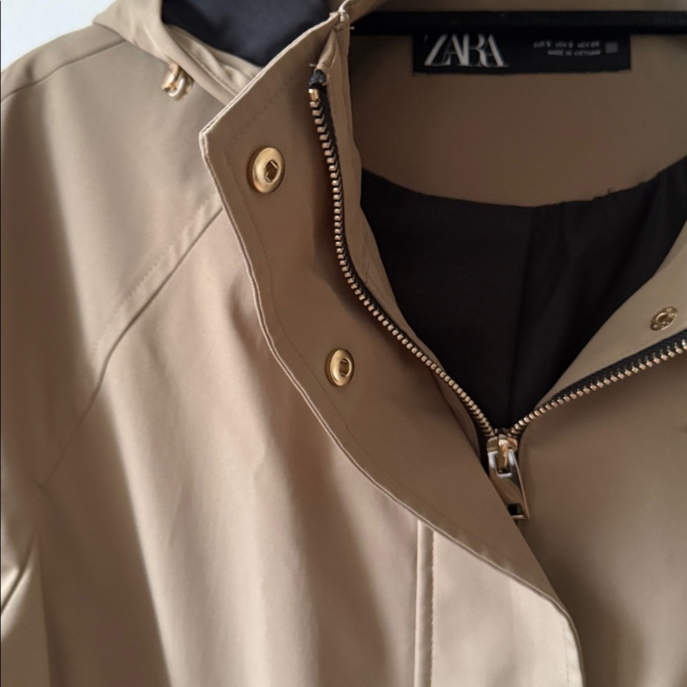 Zara Beige Rain Coat for Women - Picture 4 of 6